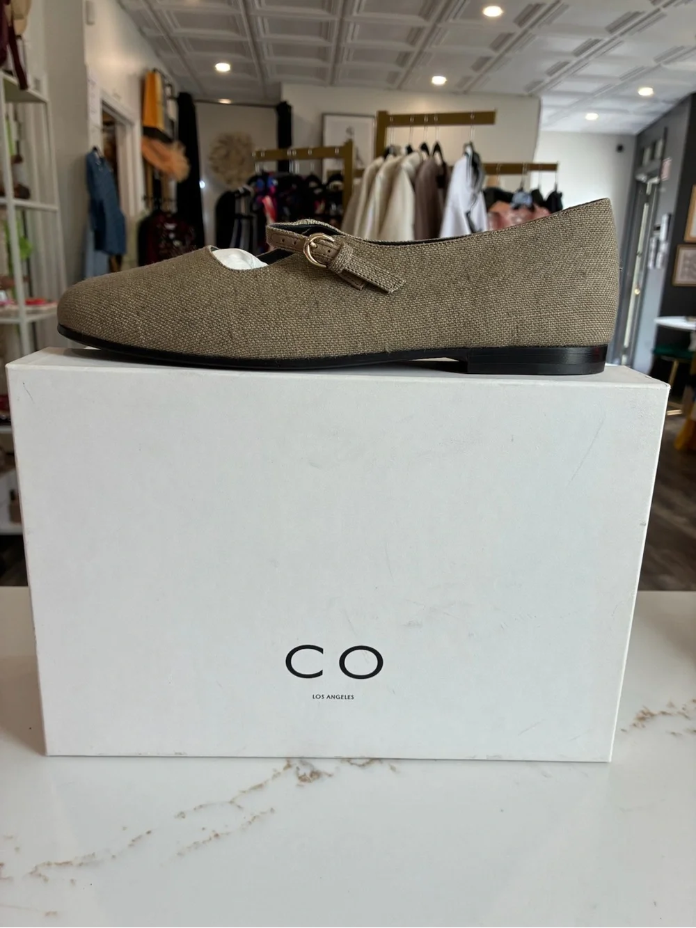 Co Los Angeles Mary Jane square toe Tan flats size 40 new in box